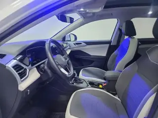 Volkswagen Taos 2025 SE 4dr SUV