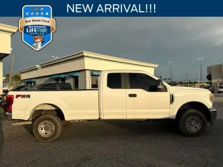 Ford F-250 Super Duty 2019 4x4 XL 4p SuperCab 6.8 ft. SB Camioneta
