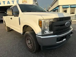 Ford F-250 Super Duty 2019 4x4 XL 4p SuperCab 6.8 ft. SB Camioneta