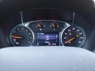 Chevrolet Equinox 2020 4x4 LT 4p SUV con 2 filas de asientos