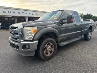 Ford F-250 Super Duty 2016 4x4 XLT 4p SuperCab 6.8 ft. SB Camioneta