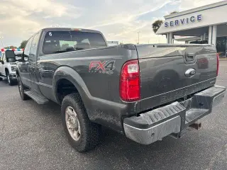Ford F-250 Super Duty 2016 4x4 XLT 4p SuperCab 6.8 ft. SB Camioneta