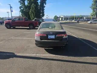 Honda Accord 2011 LX 4dr Sedan 5A