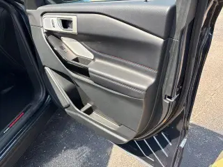 Ford Explorer 2023 AWD ST 4p SUV