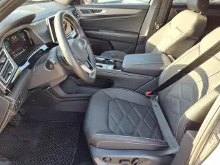 Volkswagen Atlas Cross Sport 2026 SE 4dr SUV con Tecnología
