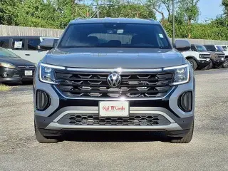 Volkswagen Atlas Cross Sport 2026 SE 4dr SUV con Tecnología