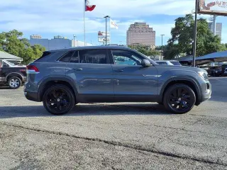 Volkswagen Atlas Cross Sport 2026 SE 4dr SUV con Tecnología