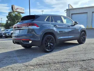 Volkswagen Atlas Cross Sport 2026 SE 4dr SUV con Tecnología