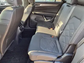 Volkswagen Atlas Cross Sport 2026 SE 4dr SUV con Tecnología