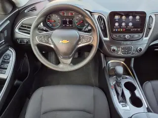 Chevrolet Malibu 2025 LT 4p Sedan con 1LT