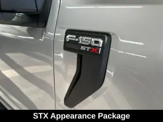 Ford F-150 2022 4x4 XL 4p SuperCrew 5.5 ft. SB