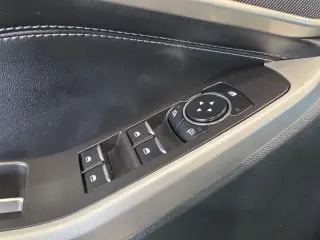 Ford Explorer 2023 AWD XLT 4p SUV