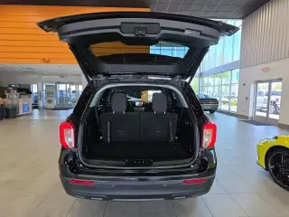Ford Explorer 2023 AWD XLT 4p SUV