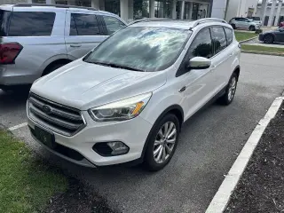 Ford Escape 2017 Titanium 4p SUV