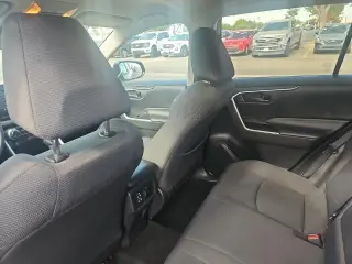 Toyota RAV4 Hybrid 2021 AWD LE 4p SUV