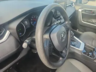 Toyota RAV4 Hybrid 2021 AWD LE 4p SUV