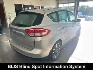 Ford C-MAX Hybrid 2018 Titanium 4p Familiar