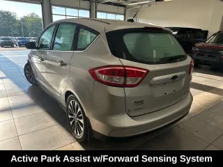 Ford C-MAX Hybrid 2018 Titanium 4p Familiar