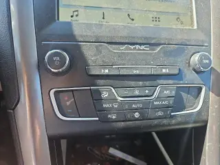 Ford Fusion 2019 SE 4p Sedan