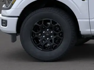 Ford F-150 2025 4x2 STX 4p SuperCrew 5.5 ft. SB