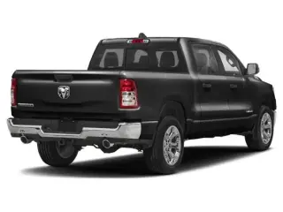 Ram 1500 2024 4x4 Big Horn 4p Camioneta Cabina Doble 5.6 ft. SB