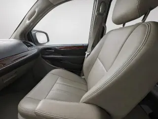 Chrysler Town and Country 2016 Touring 4p Minivan