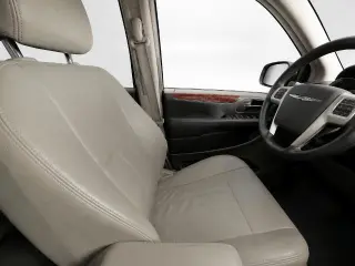 Chrysler Town and Country 2016 Touring 4p Minivan