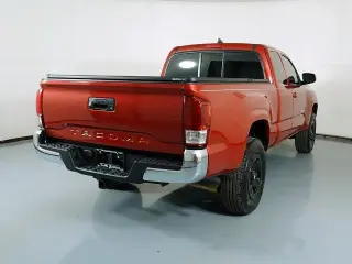 Toyota Tacoma 2018 4x2 SR5 Camioneta de acceso 4p 6.1 pies LB