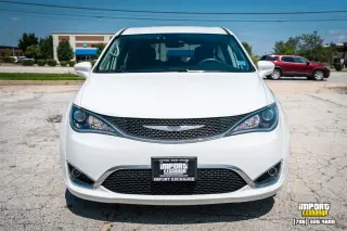 Chrysler Pacifica 2018 Touring Plus 4dr Mini-Van