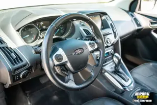 Ford Focus 2014 Titanium 4p Hatchback