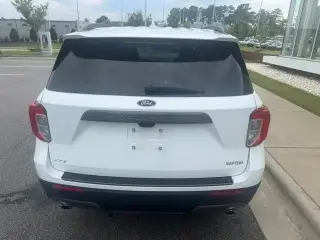 Ford Explorer 2023 XLT 4p SUV