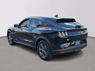 Ford Mustang Mach-E 2023 AWD Select 4p SUV