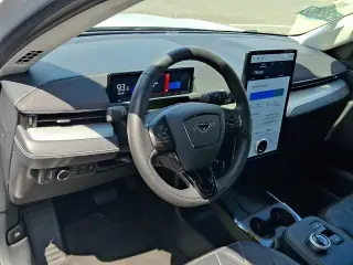 Ford Mustang Mach-E 2023 Select SUV 4p.