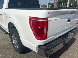 Ford F-150 2023 4x2 XLT 4p SuperCrew 5.5 ft. SB