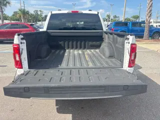 Ford F-150 2023 4x2 XLT 4p SuperCrew 5.5 ft. SB