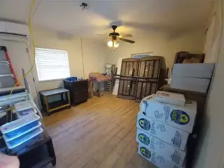 MARY'S CLEANING