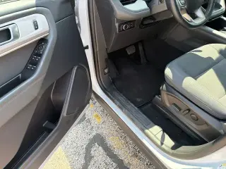 Ford Explorer 2025 AWD Active 4p SUV