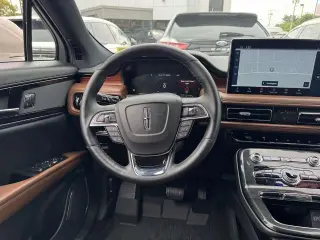 Lincoln Nautilus 2023 AWD Reserve 4p SUV