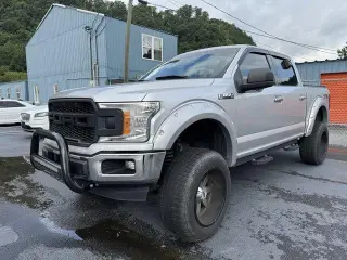 Ford F-150 2018 4x4 XLT 4p SuperCrew 5.5 ft. SB