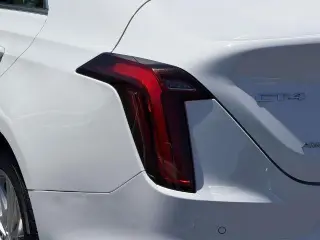 Cadillac CT4 2024 AWD Premium Luxury 4p Sedán