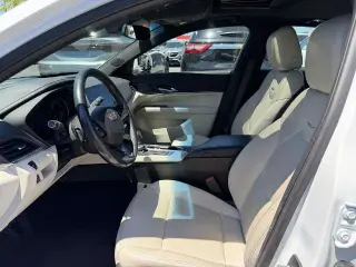 Cadillac CT4 2024 AWD Premium Luxury 4p Sedán