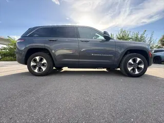 Jeep Grand Cherokee 2024 4x4 4xe SUV de 4 puertas