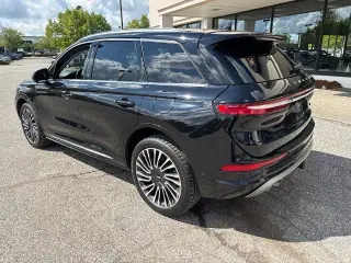 Lincoln Corsair 2022 AWD Reserve SUV de 4 puertas