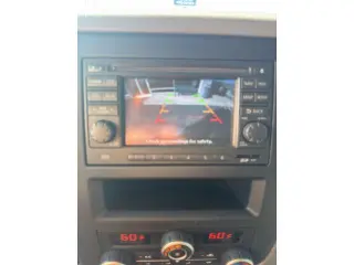 Nissan NV 2014 3500 HD S 3 puertas Furgoneta de pasajeros (V8)