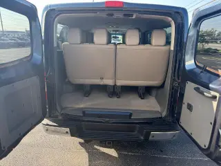 Nissan NV 2014 3500 HD S 3 puertas Furgoneta de pasajeros (V8)