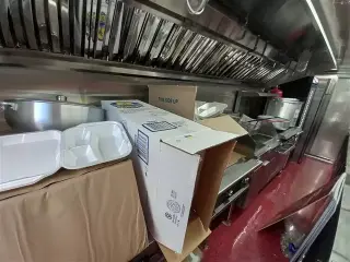 MARY'S CLEANING