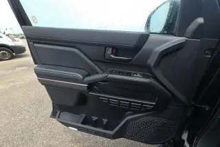 Toyota 4Runner 2025 4x4 SR5 SUV de 4 puertas