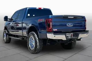 Ford F-250 Super Duty 2019 4x4 XLT 4 puertas, cabina doble (Crew Cab), batea de 6.8 pies (SB)