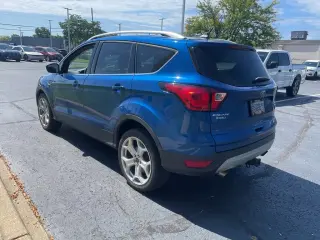 Ford Escape 2019 AWD Titanium 4 puertas SUV