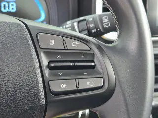 Hyundai VENUE 2023 SEL Crossover de 4 puertas